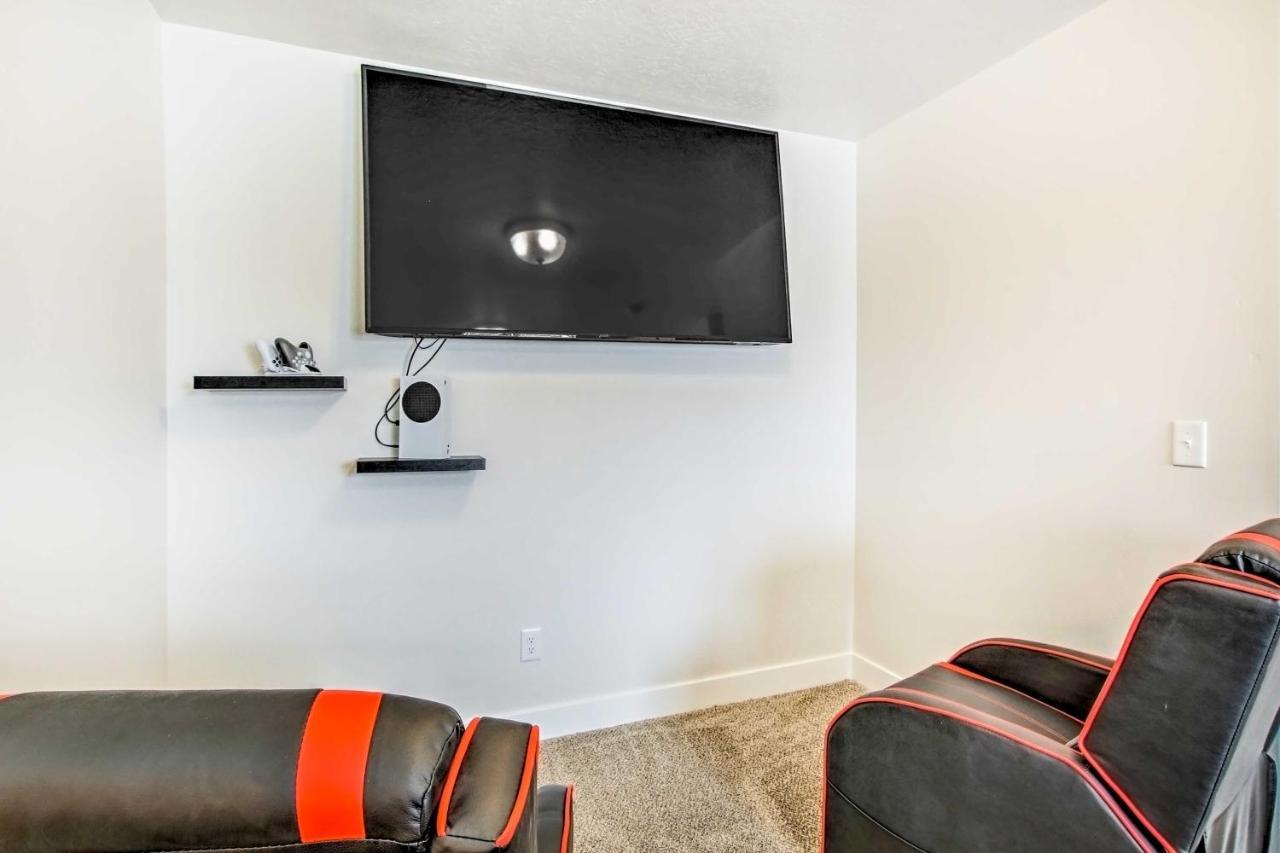 Garden City Vacation Rental - 1 Mi To Beach! Exterior photo